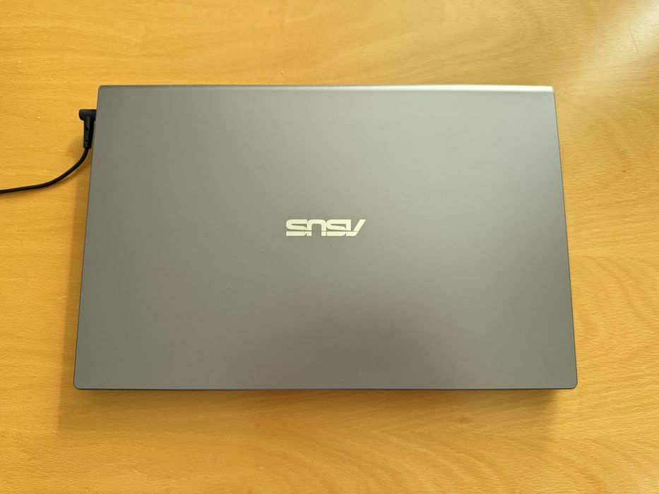 Ноутбук ASUS 2021