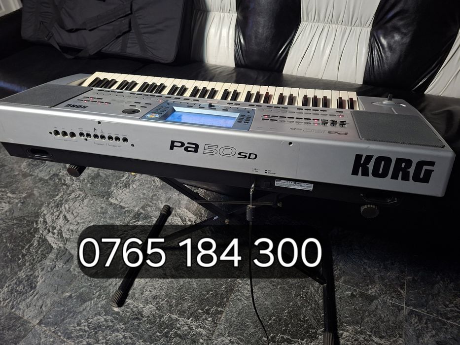 Korg Pa 50 SD FBT si Dynacord