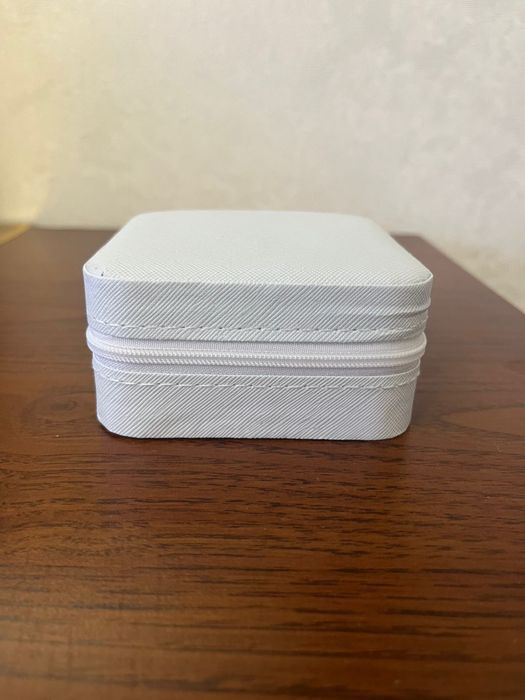 Шкатулка для украшений