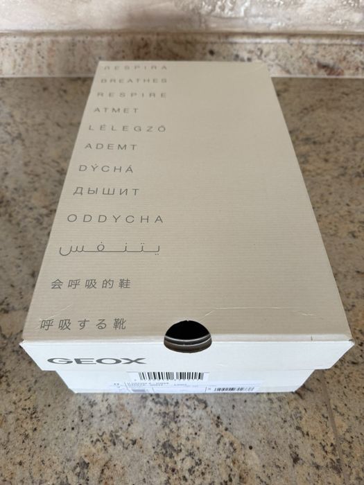 Обувки моласини Geox