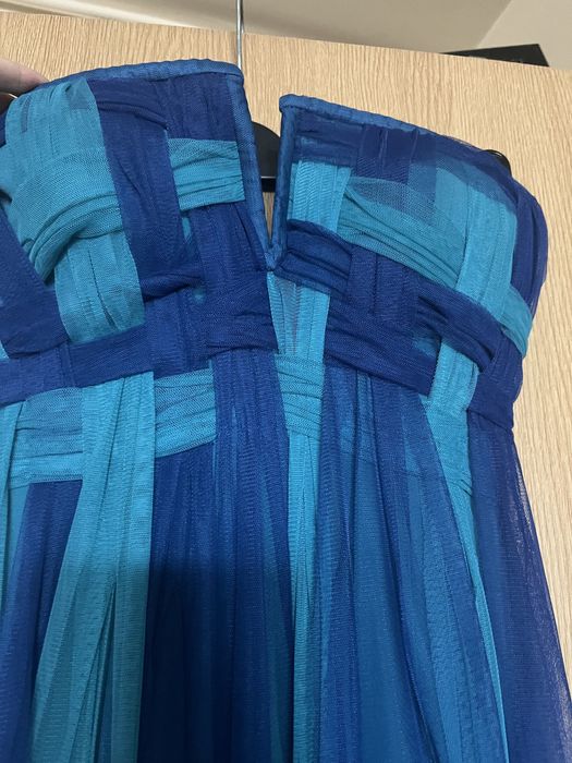 Rochie lunga, relaxata, cu corset