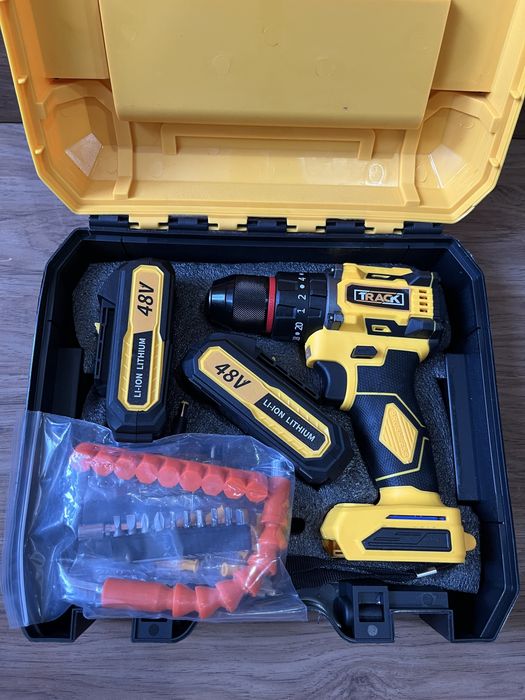 Шуруповерт бесщеточный