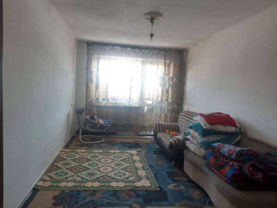 Сдаю 2 х комнатную квартиру