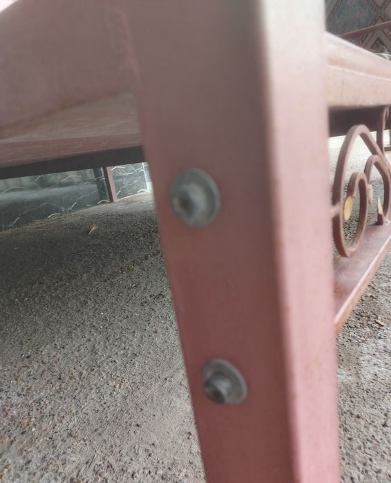 Tapchan kravat sotiladi