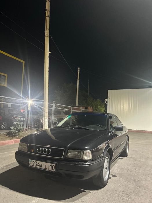 Продам ауди 80 б4