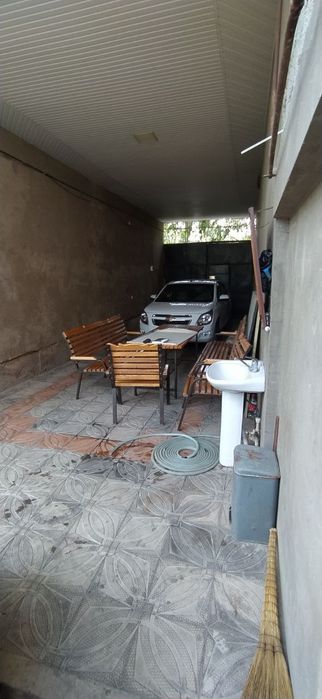 Uy sotiladi Limanariyada