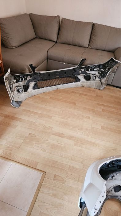 Задна и предна броня w204