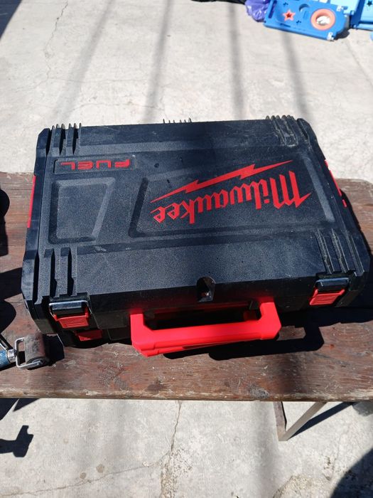 Cutie depozitare milwaukee