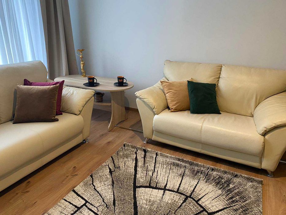 Дава се под наем Тристаен апартамент в София, Малинова долина - 120 кв.м за 797.64 € - Снимка #1