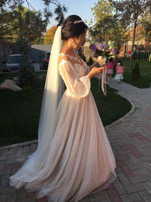 Свадебное платье