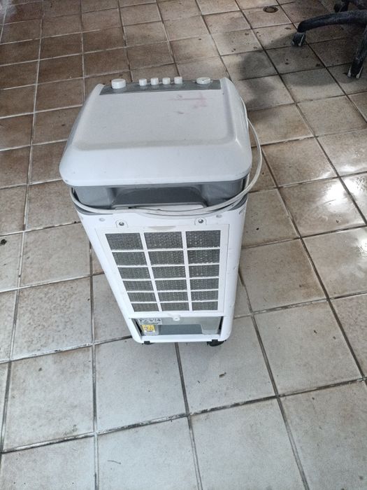 Охладител и овлажнител на въздух