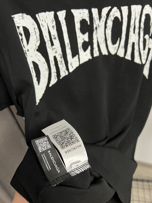 Tricou BALENCIAGA super calitate