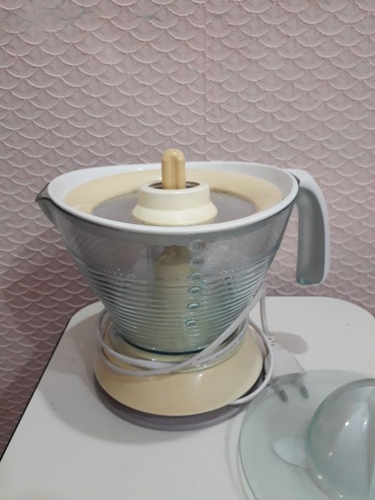 Соковыжималка для цитрусовых