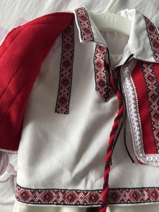 Costum national  bebelus