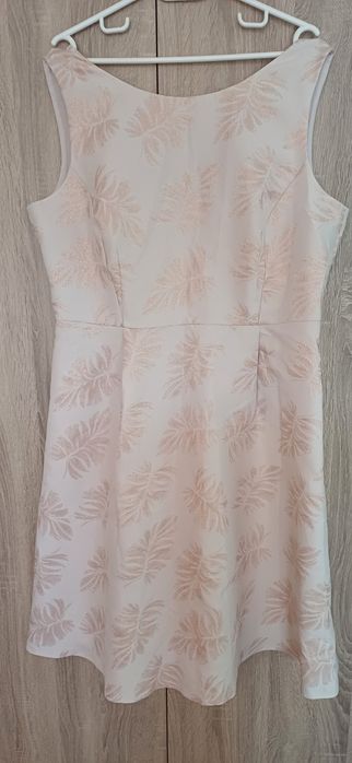 Лятна рокля с цип