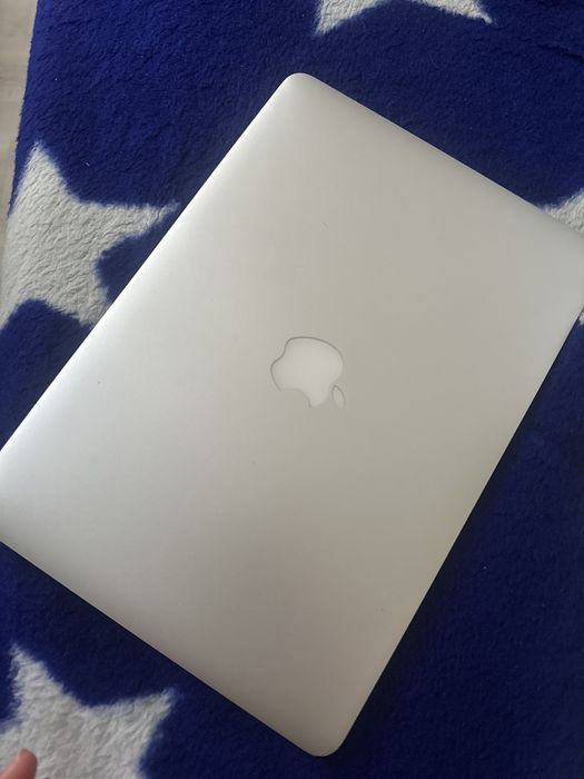 Mac book air 13 model a1466