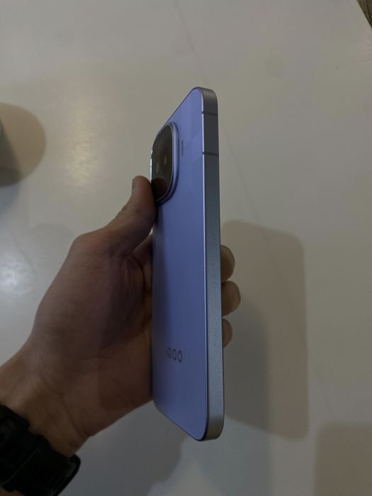 Iqoo 15r 8/256gb
