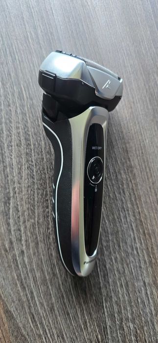 Aparat de ras electric Panasonic ES LV65 impecabil