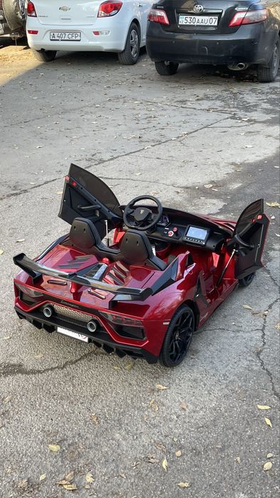 Ламборгини детская машина
