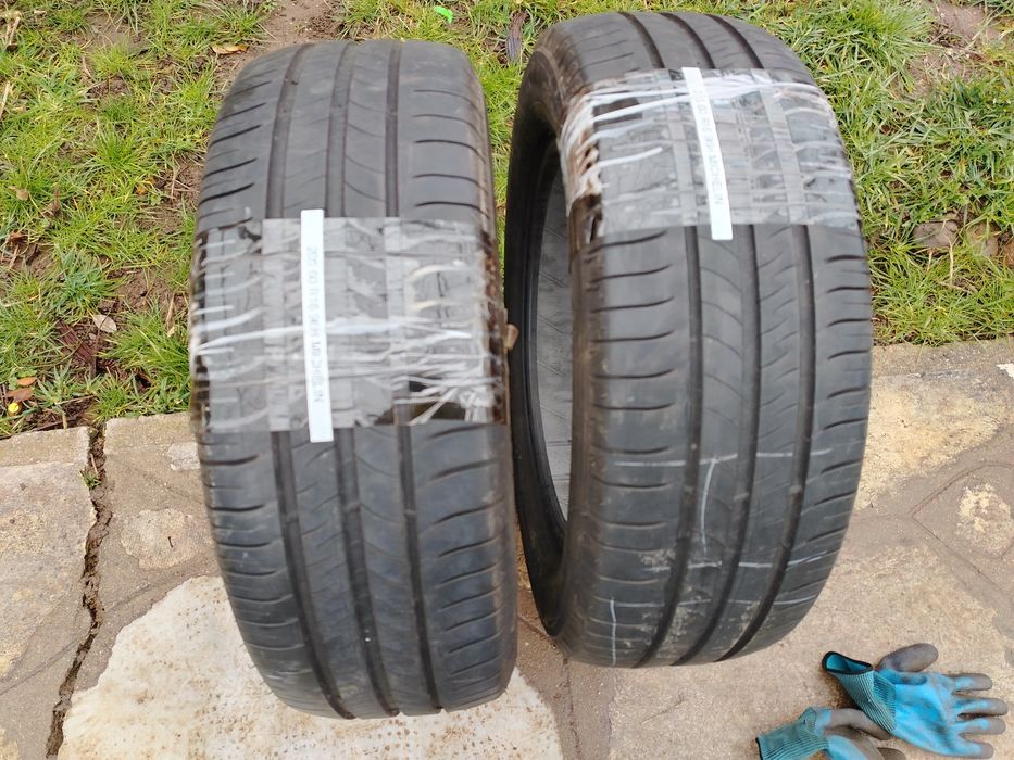 Гуми два броя 205/60/16