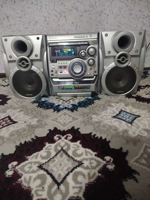 Muzikalni sentr samsung