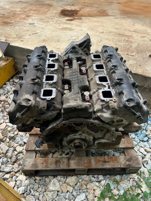 Двигател 5.7 hemi
