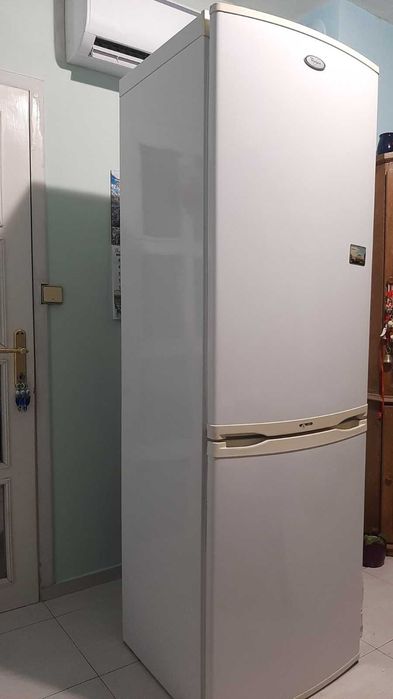 Хладилник Whirlpool