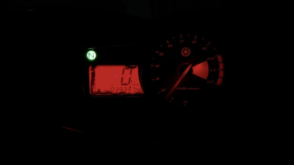 Vand yamaha yzf r125 2010