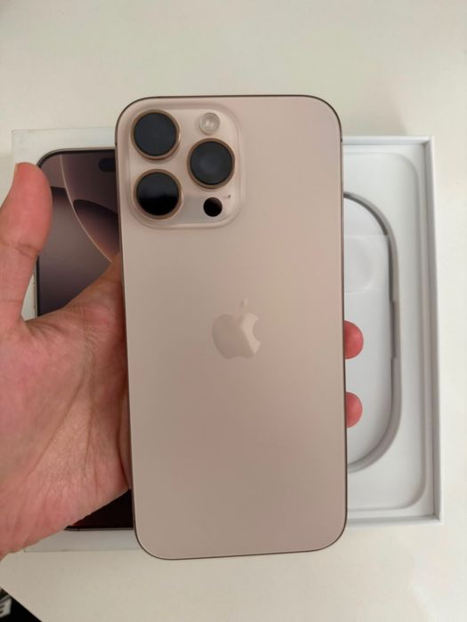 iPhone 16 Pro Max 256 GB (eSIM)