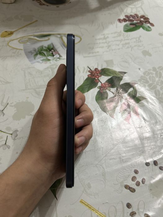 Продам телефон Vivo Y35 Б/У