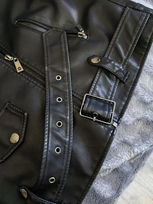 Продам коженку тренд овер