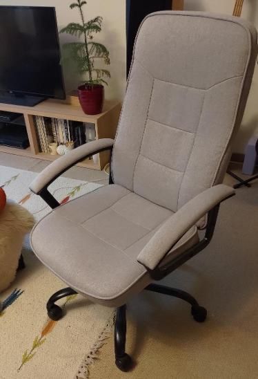 НОВ Офис стол от - JYSK - SKODSBORG