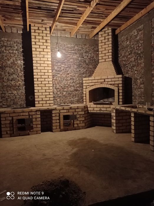 Летняя кухня барбекю очаг камин.