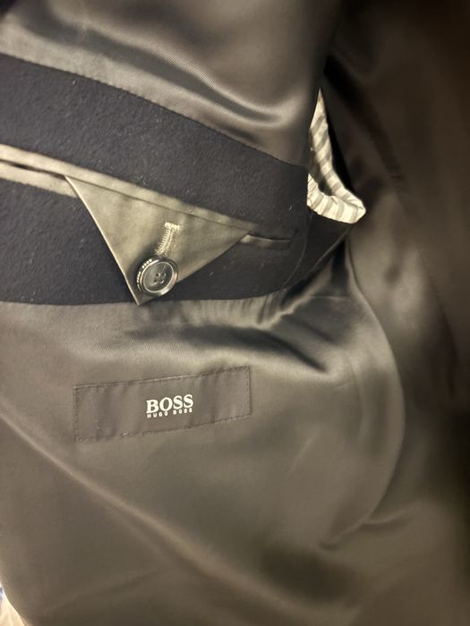 Пальто Hugo Boss