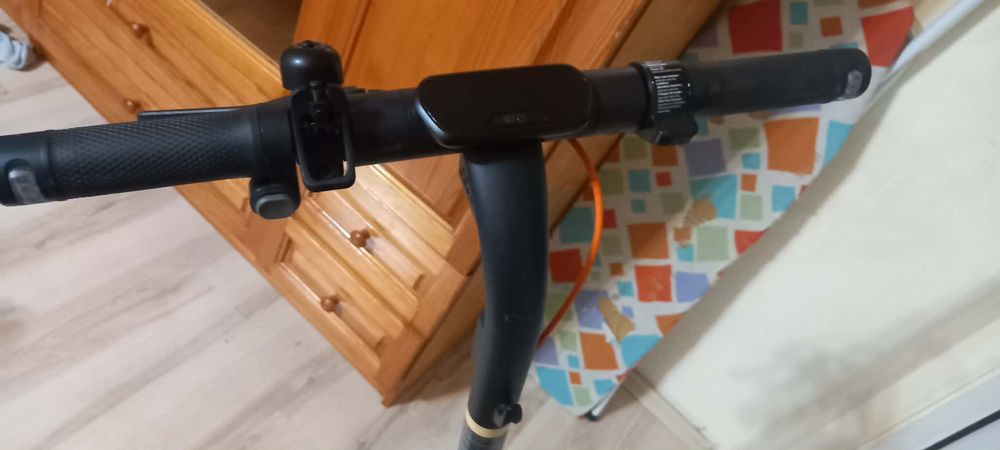 Обява за тротиненки