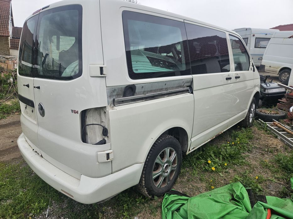 Vw Transporter T5 2.5tdi 4x4 На части