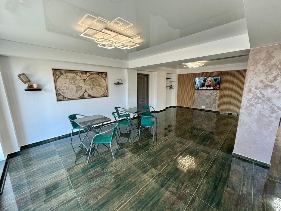 Hotel 3 stele Mamaia Nord de vinzare