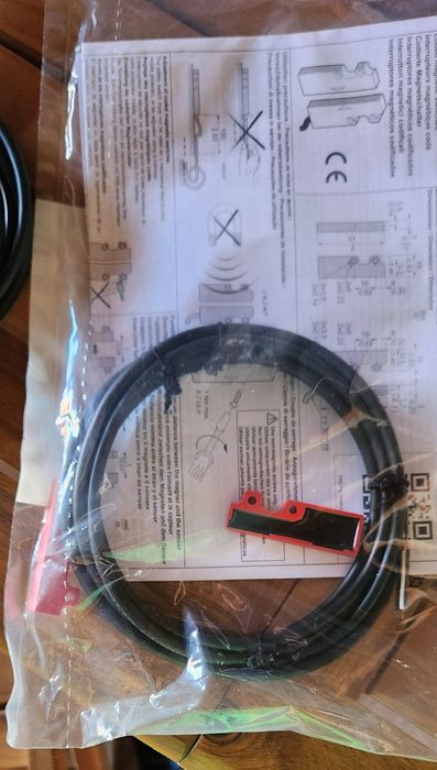 Intrerupator magnetic  xcsdmc5902ex