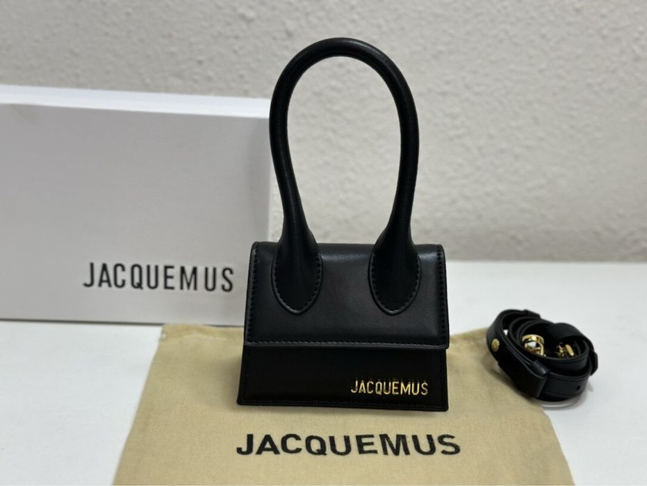 Geanta Jaqumes  Chiquito piele naturala pe comanda