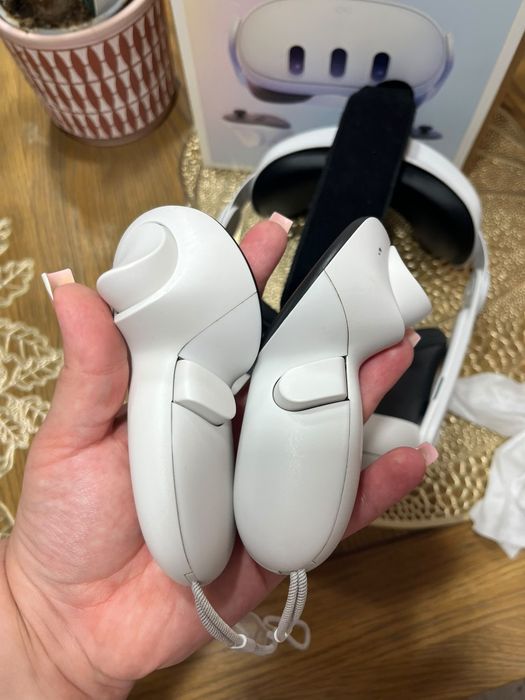 Meta Quest 3 – VR 128GB Stare foarte buna