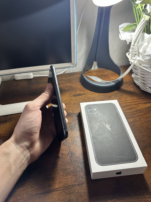 Iphone 11 с коробкой
