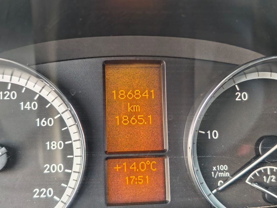 Mercedes Viano 2.2 CDI – 7+1 – Business paket – 2014