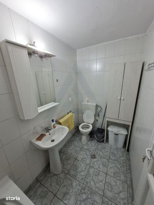 Apartament 1 camera 41 mp utili pivnita si balcon inchis Turnisor