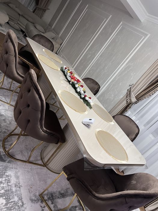 Masa si scaune Decor clasic
