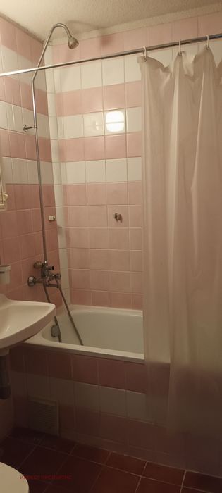 Продава се Едностаен апартамент в София, Дружба 2 - 42 кв.м за 2858 €/кв.м - Снимка #8