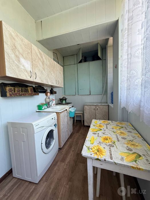 Квартира сотилади ОБКОМСКИЙ ДОМ 
           СОТИЛАДИ
3ХОНА 136²  1-КАВ