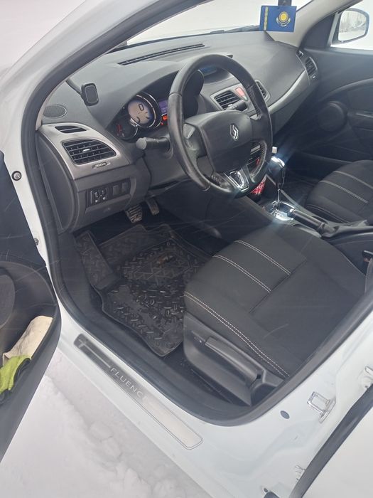 Рено флюенс 2014г