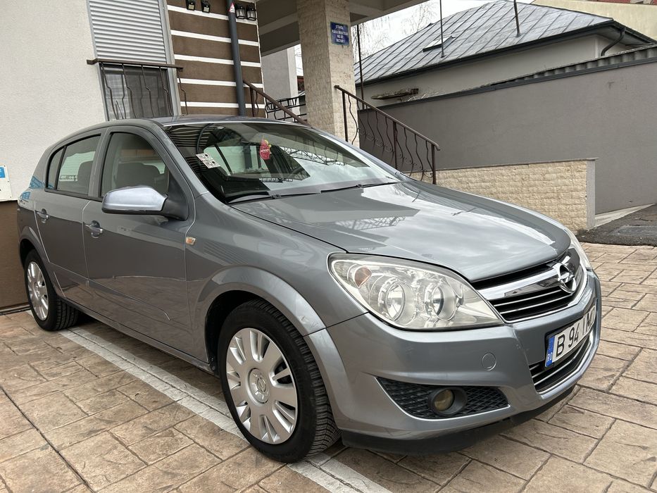 Opel Astra H/2008/Stare buna