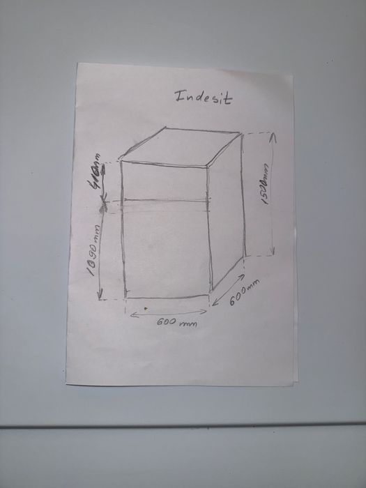 Хладилник с фризер Indesit