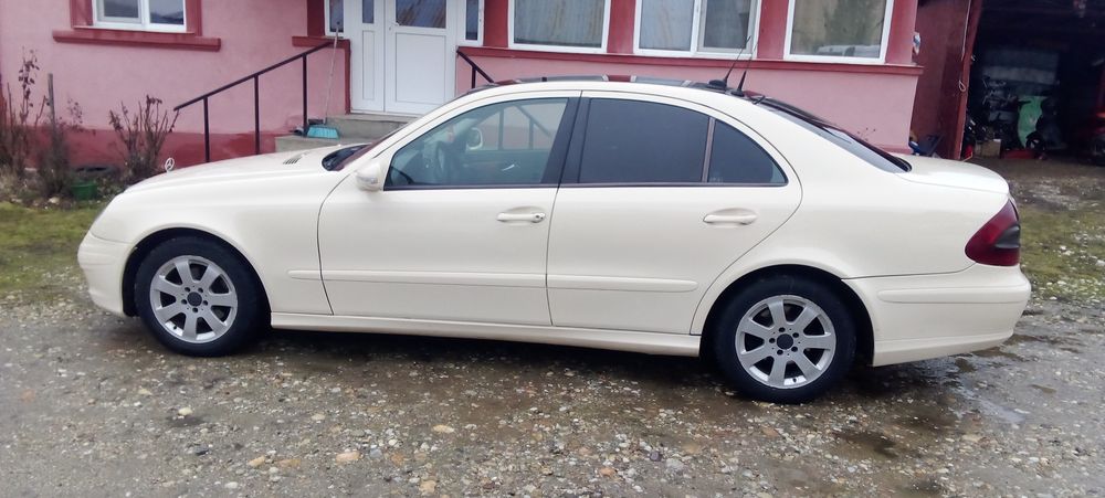 Mercedes 220 din  2009